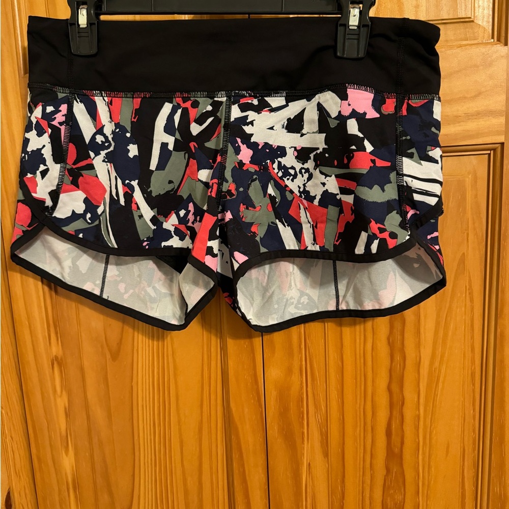 Lululemon Athletica Black and Pink Abstract Athletic Shorts